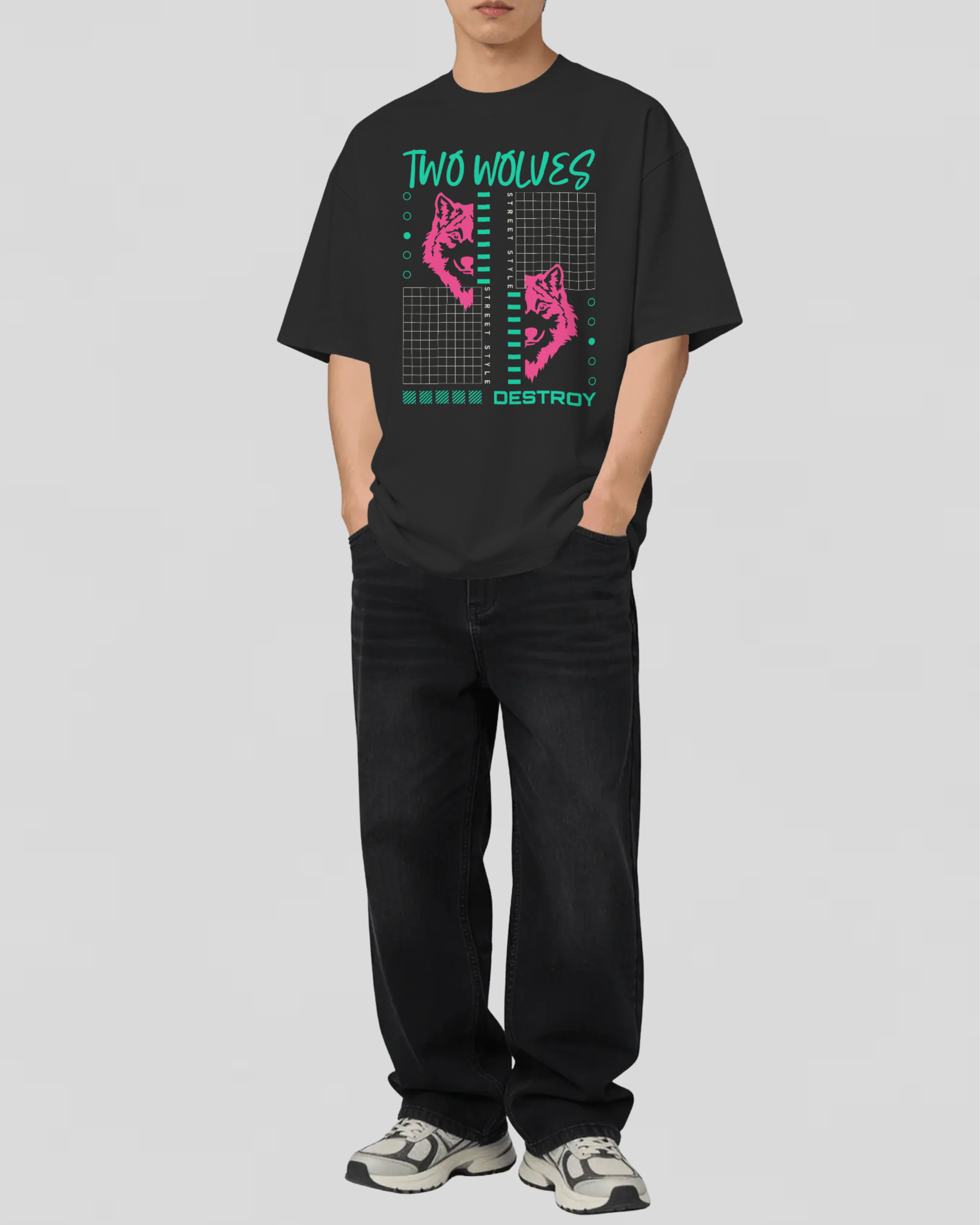 WOLVES Tshirt (Black)