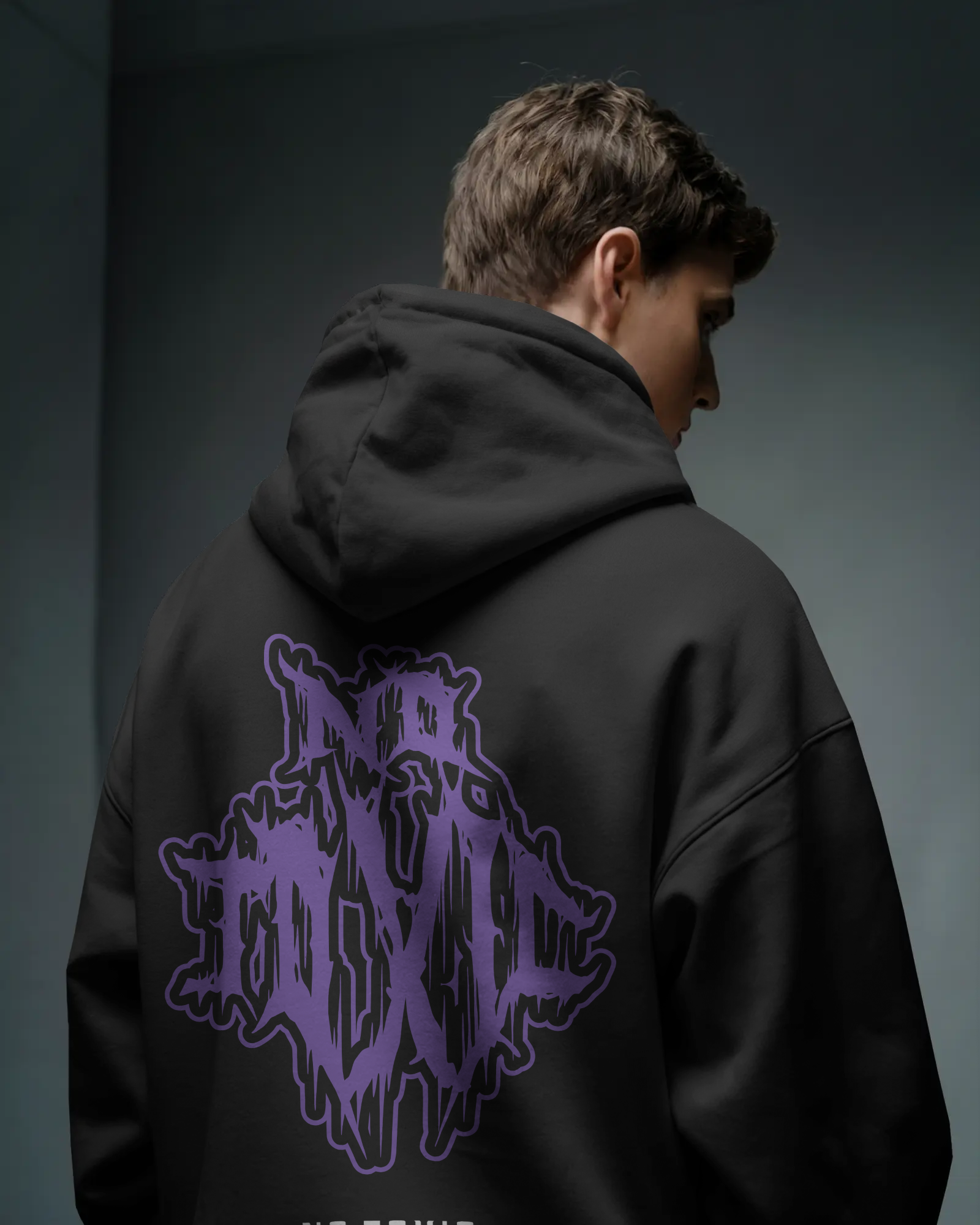 NO TOXIC Oversize Hoodie (Black)